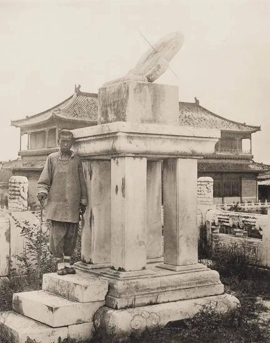 【晚清*楼青***录秘**】女子媚态撩心，丰乳肥臀，风姿卓越！