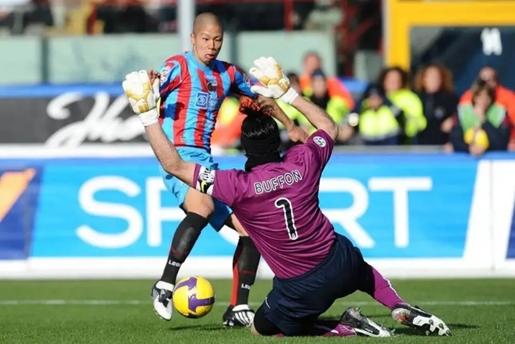 日本足球天才中井卓大,日本足球天才久保建英