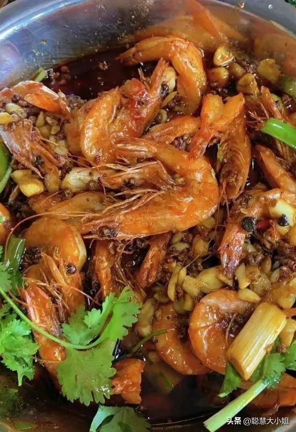 渝中区美食老字号推荐聚餐,重庆渝中区化龙桥华村烧烤老字号