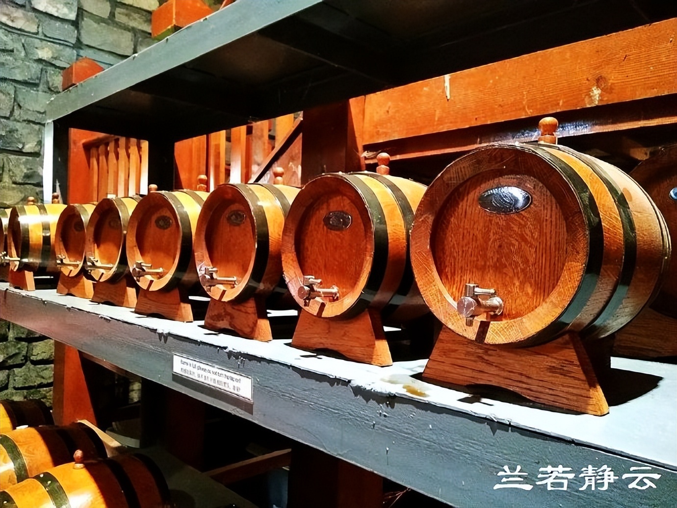 澳洲·墨尔本：到酒庄免费品酒，付5澳元到樱桃园吃到撑