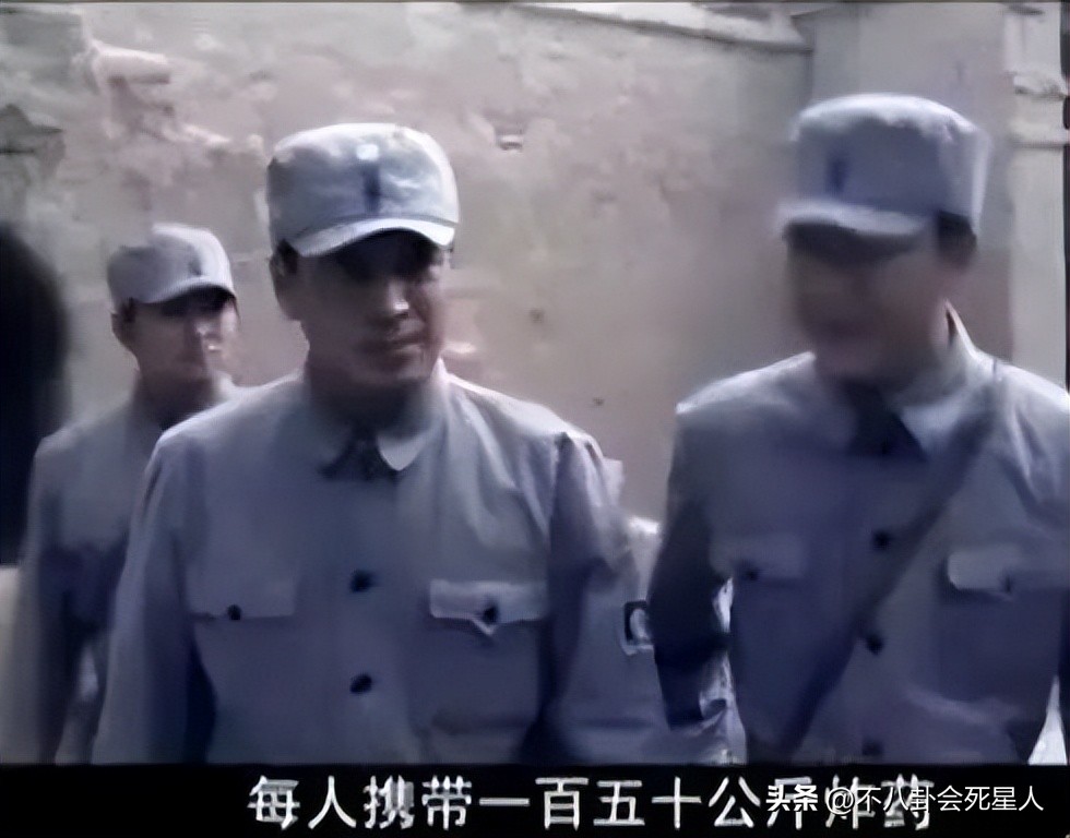 用扑克牌杀鬼子抗日神剧,包子雷抗日神剧是第几集