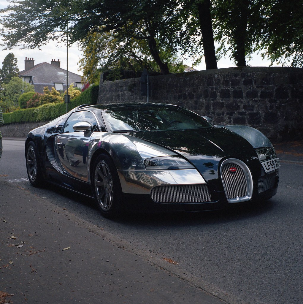 布加迪威龙内容,布加迪威龙跑车详细介绍