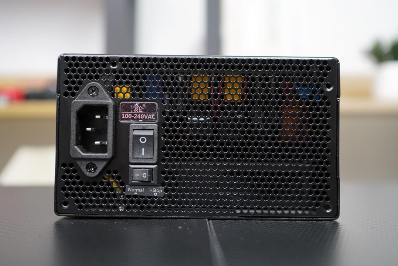 白色电源850w全模组atx3.0质保10年,10年质保atx电源