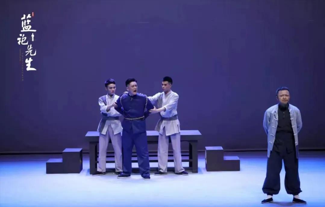 二十多年的爱情长跑能修成正果吗?《蓝袍先生》的真爱太戳心