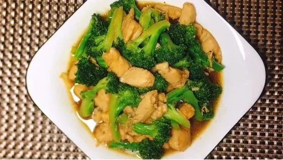 中老年人吃什么补脑效果最好,吃什么补脑防老年痴呆