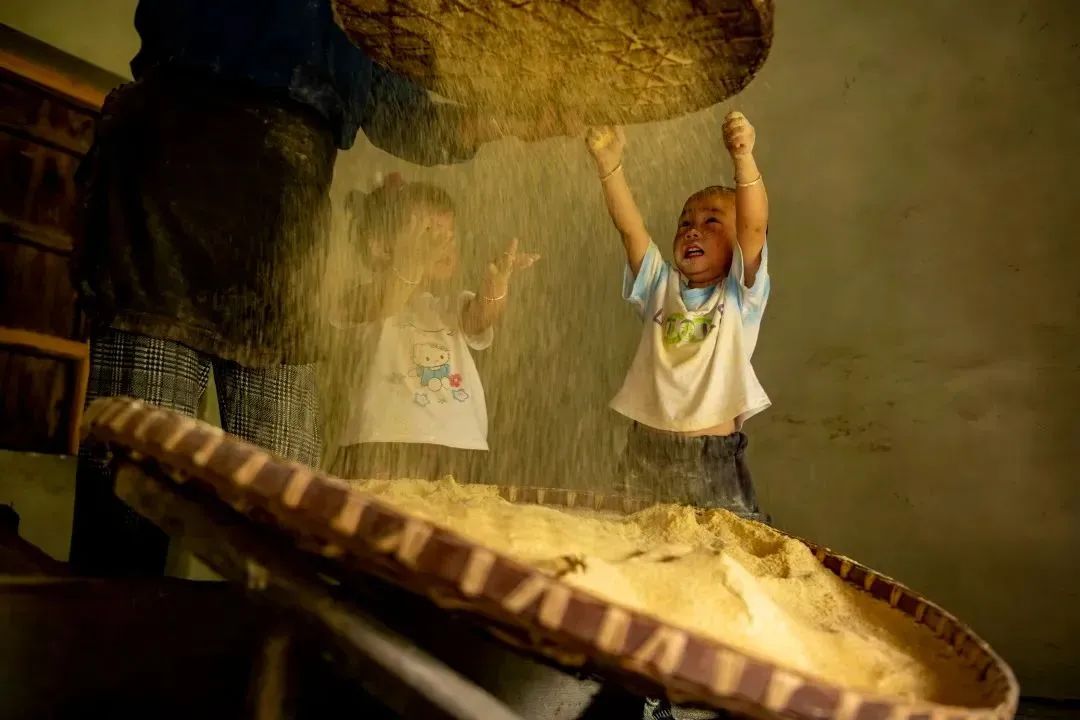 七月中国美如画，夏日避暑五十处