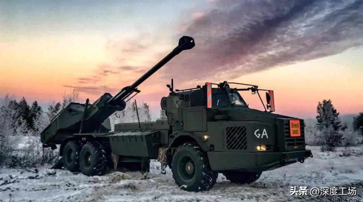 乌军阵地前收割大批俄军,天降大礼