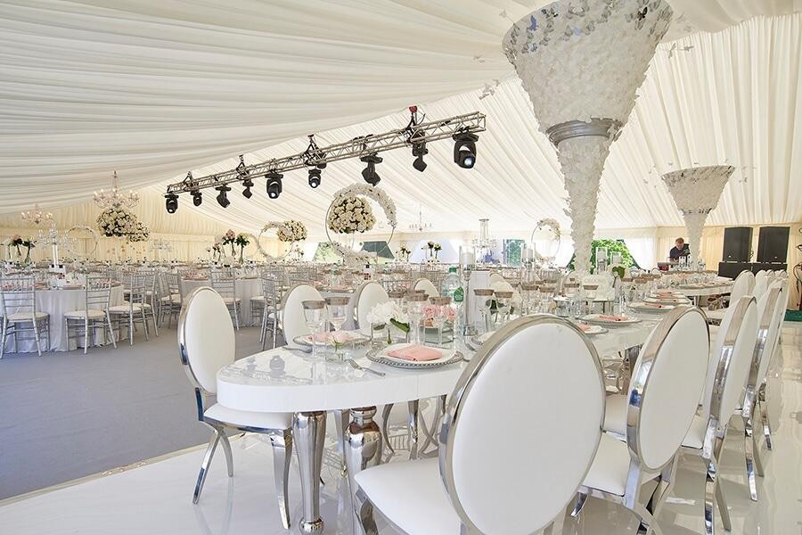 粉色婚纱寓意是什么,粉色婚纱作品意义