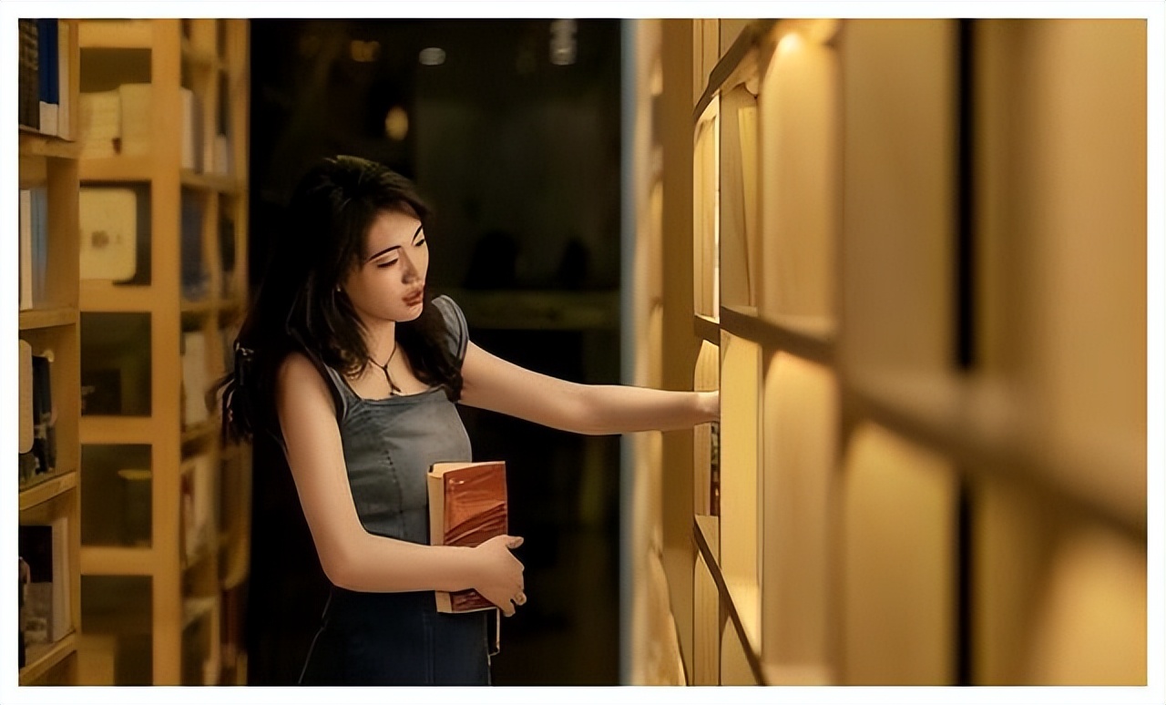 火车上盒饭越来越贵,火车上盒饭贵的原因