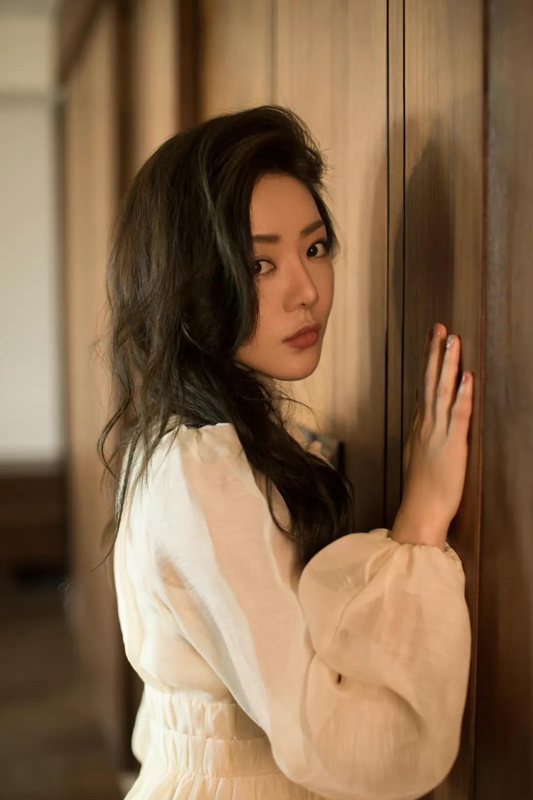 唐悠悠邓家佳特写,邓家佳和唐悠悠最新消息