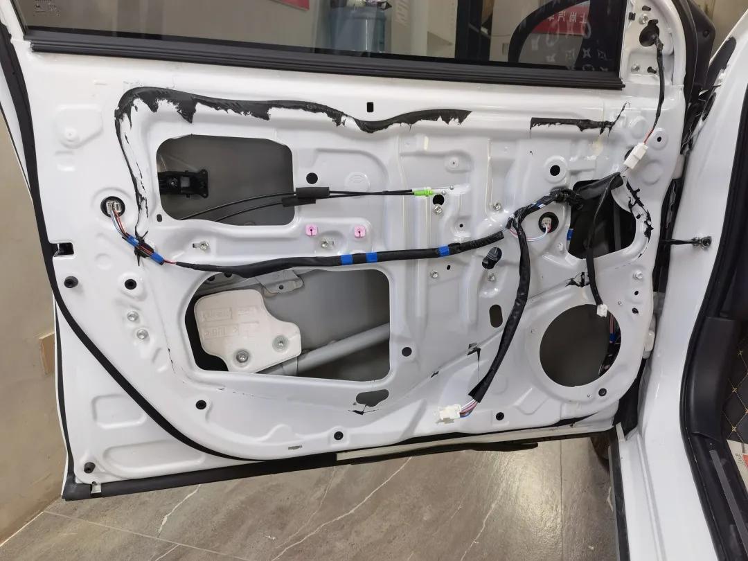 丰田致炫四门隔音,丰田致炫四门隔音教程