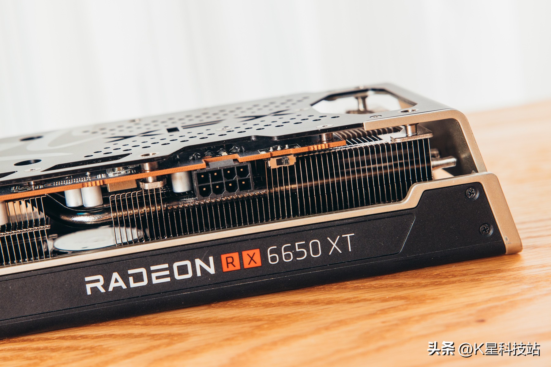 鍗庣x670e涓绘澘涓婁粈涔坈pu,鍗庣strixz690-e瑁呮満瑙嗛