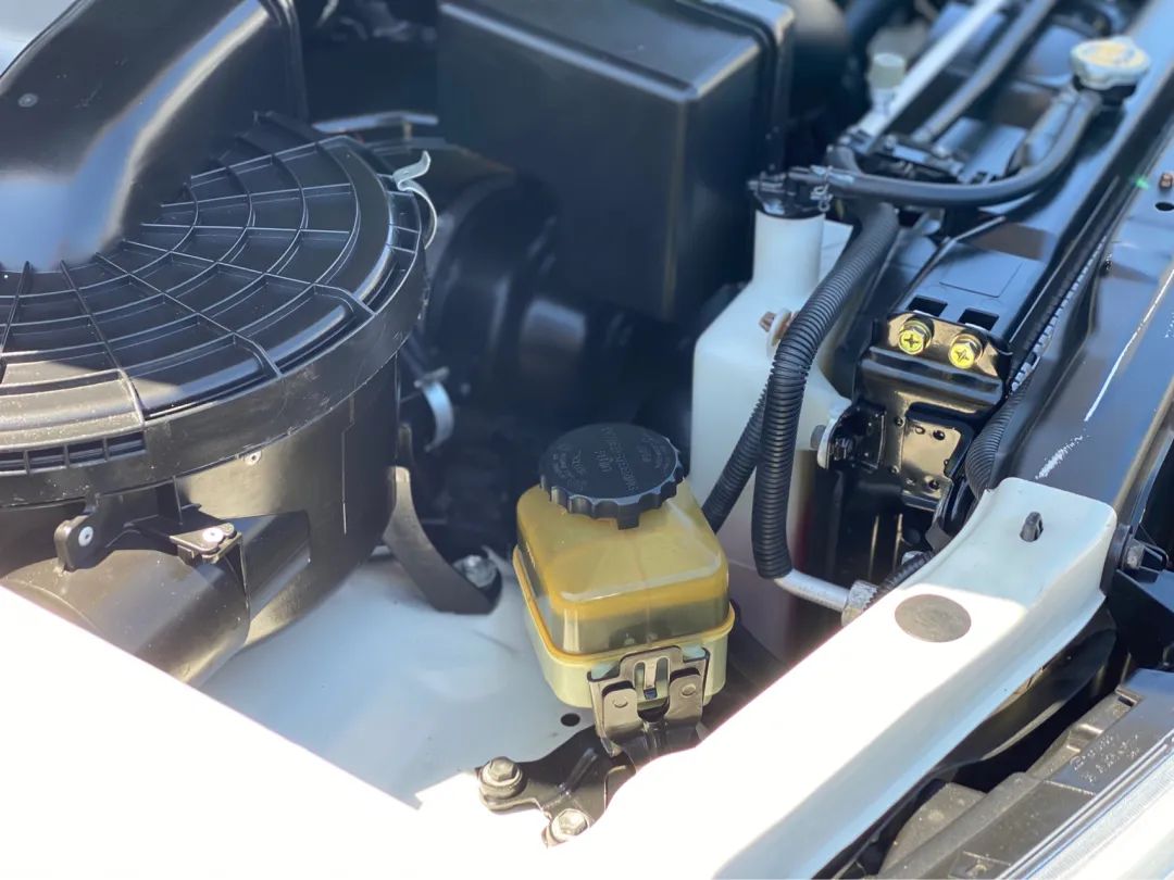 翻新陆巡lc100,陆巡lc100老款改装新款最佳案例