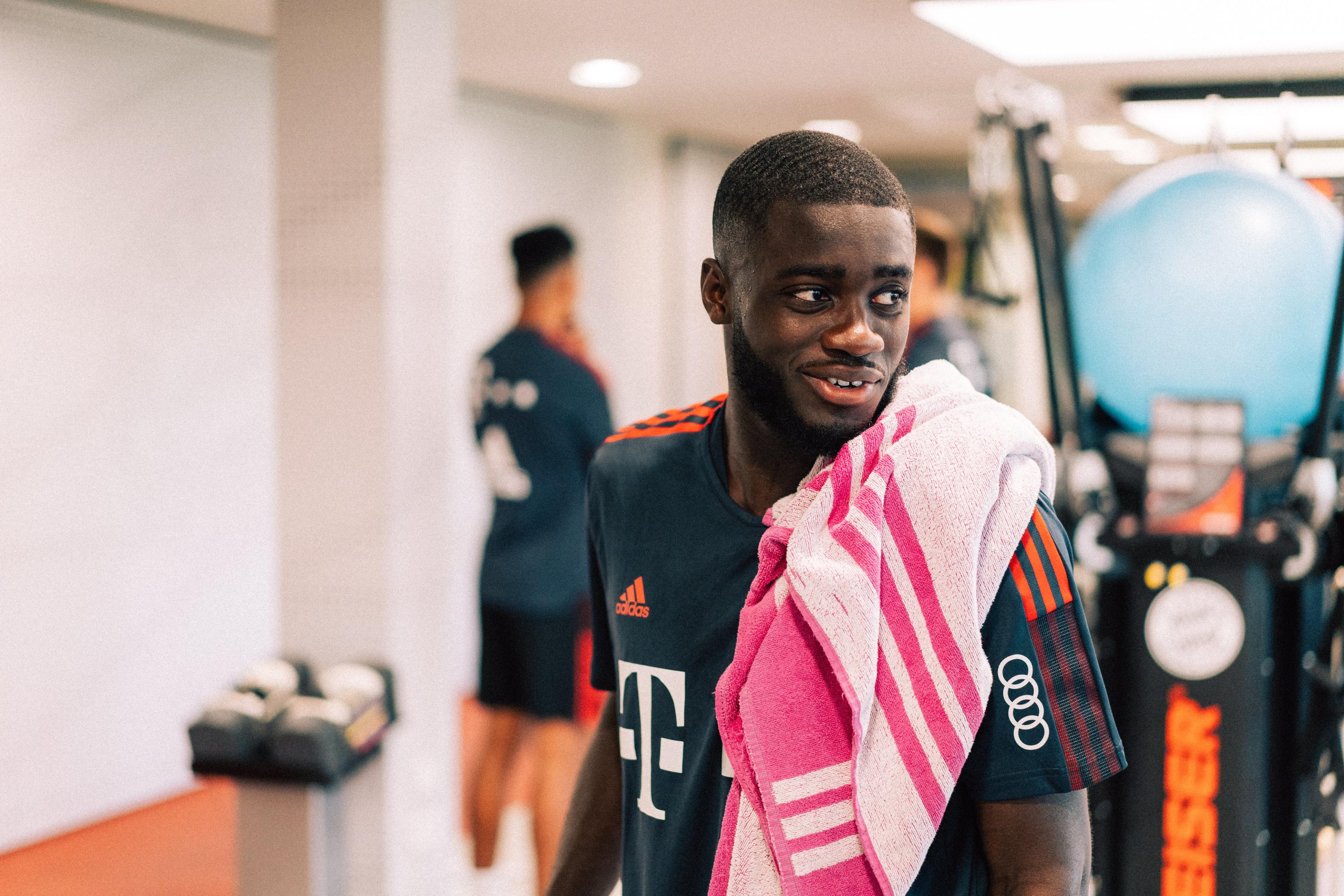 2024赛季五大联赛最佳后卫,2022英超最佳十一人