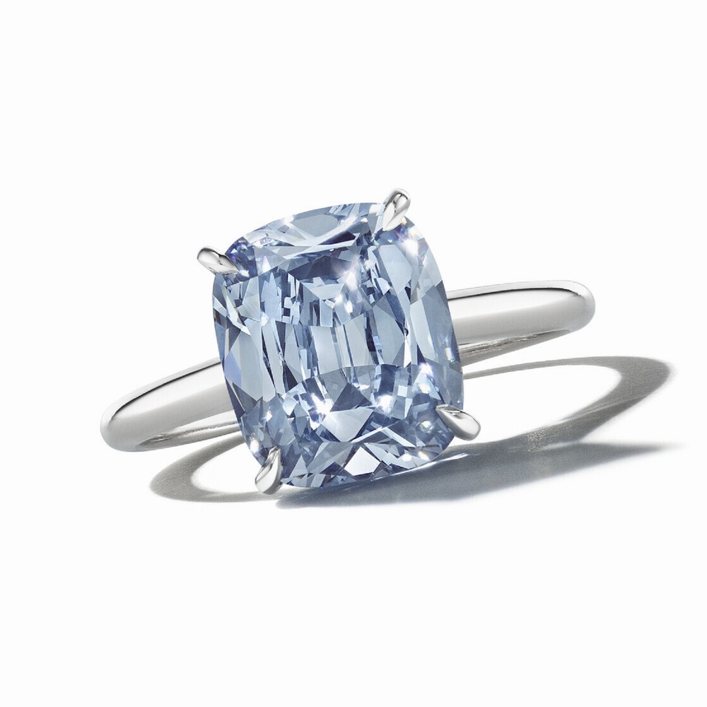 佳士得拍卖的钻石过程,香港佳士得拍卖紫钻石