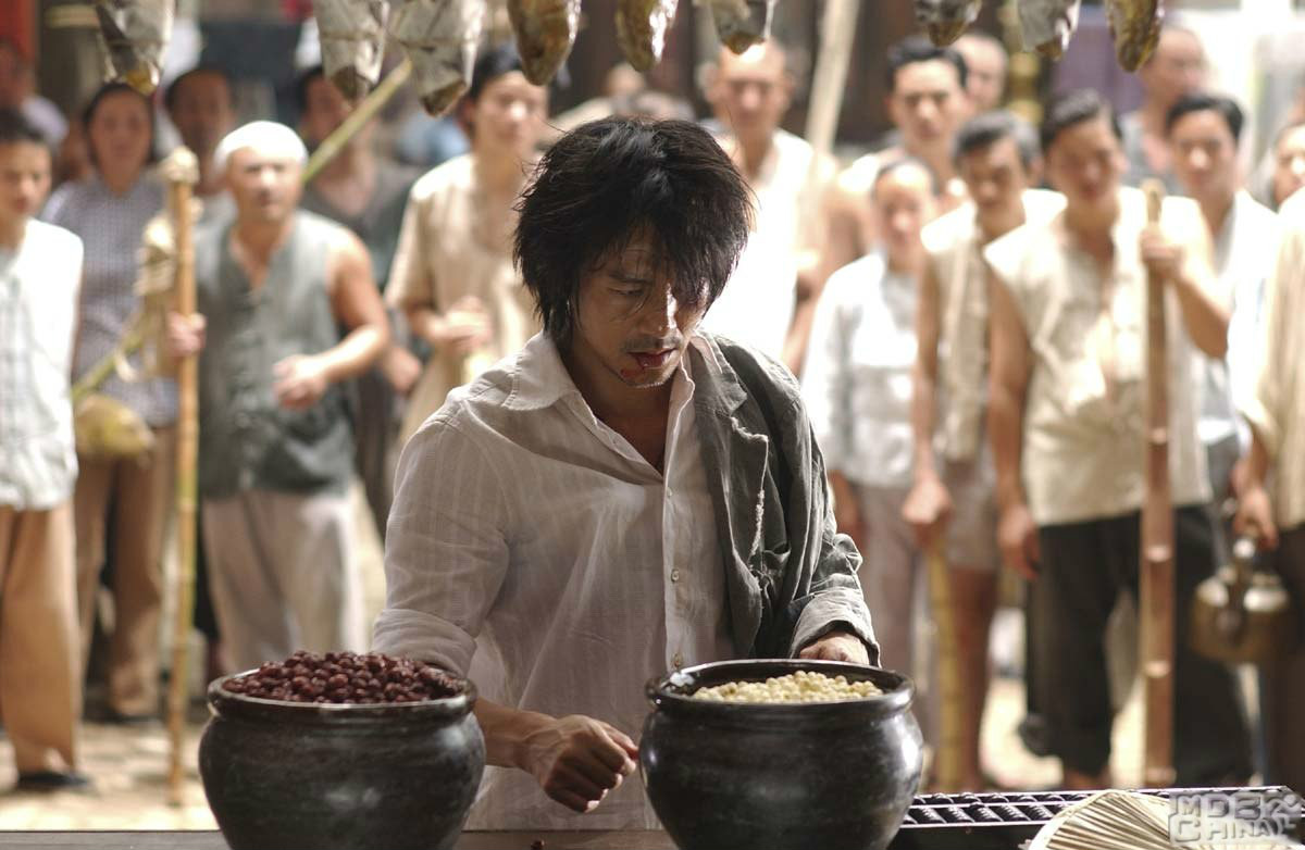 星爷电影功夫解析,星爷电影功夫搞笑片段