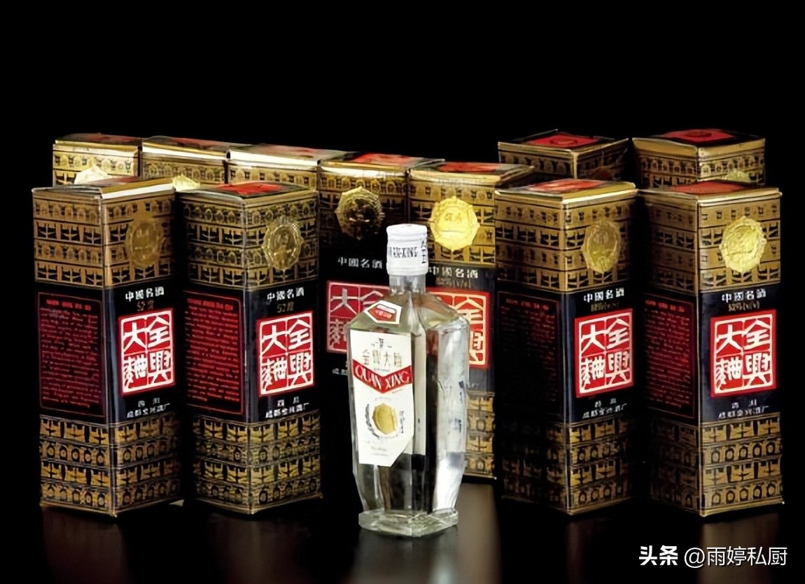 想要中秋倍有面必备这3款白酒,中秋送礼佳品高端大气上档次酒