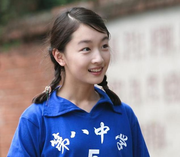 周冬雨为何淡出娱乐圈,周冬雨的成名之路究竟如何