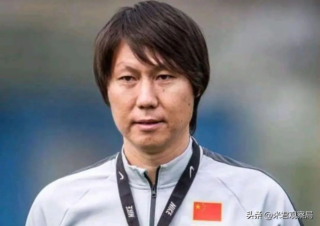 李铁教练一年收入,李铁年收入