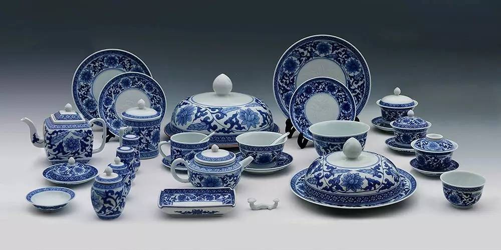 景德镇陶瓷艺术特点,有关陶瓷的知识景德镇