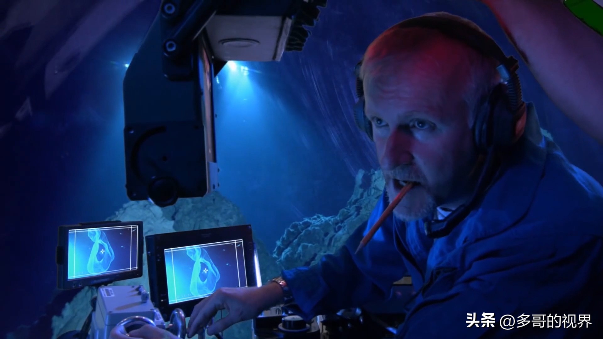 马里亚纳海沟深海有什么 (最深海沟马里亚纳是如何发现的)