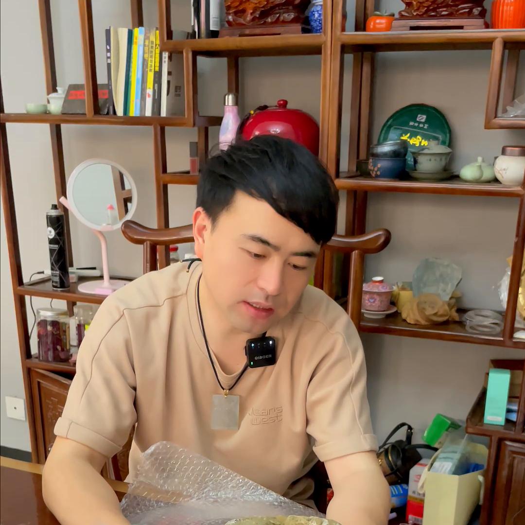 缅甸代购玉石是真的吗,缅甸代购原石靠谱