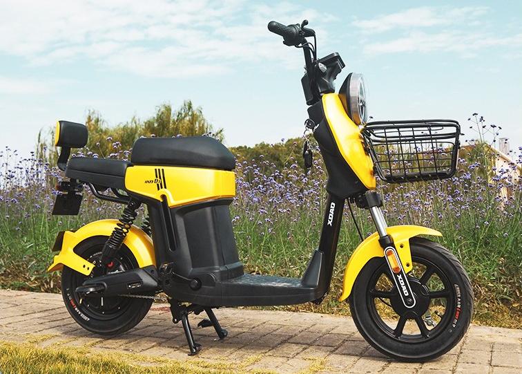 目前电动车石墨烯电池哪款最好,石墨烯和锂电池电动车哪个好