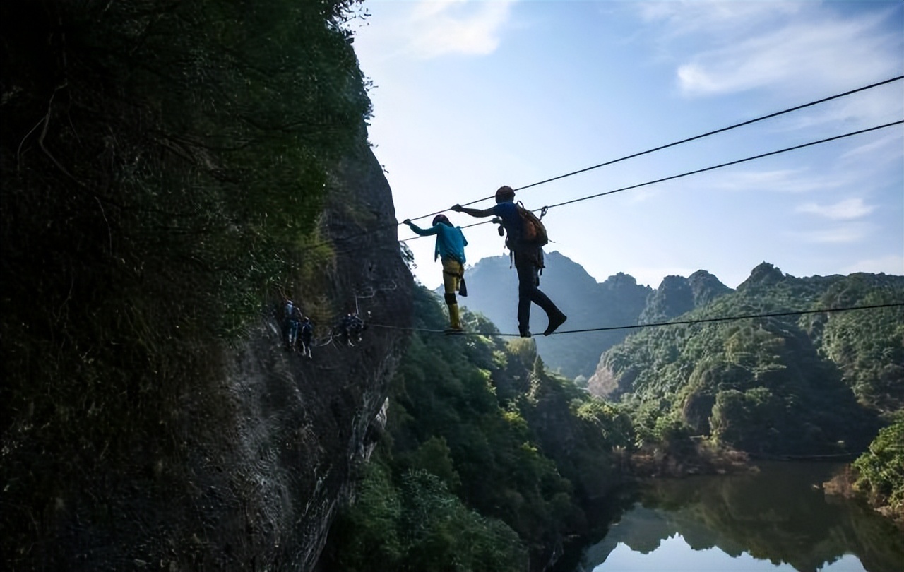 江西4a级旅游景区排名前十,江西一小众景点景色不输黄山