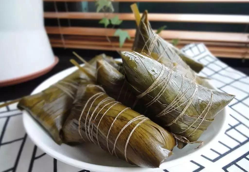 广西有什么年味的美食,广西的春节特色美食和传统文化