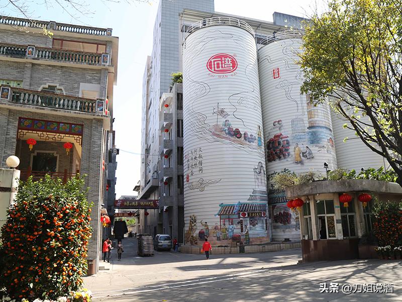 石湾酒厂玉冰烧酒的度数多少,石湾玉冰烧酒厂有直销店吗