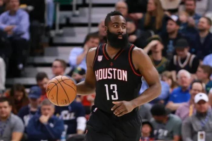 美媒评历史25大控卫库里居首,美媒评出十大控球后卫