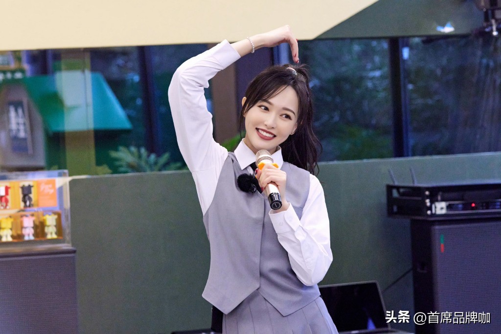 这一次，唐嫣的整容真相被她闺蜜揭开了！