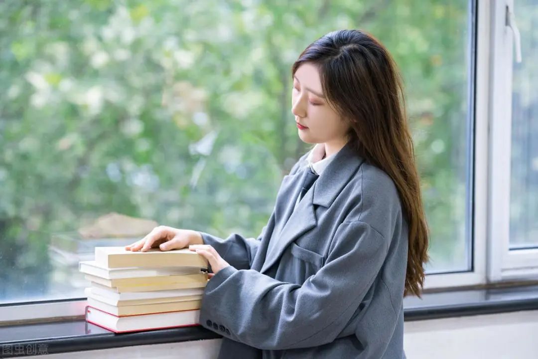 健康头发怎么染均匀,怎样染彩色才完全盖住白头发