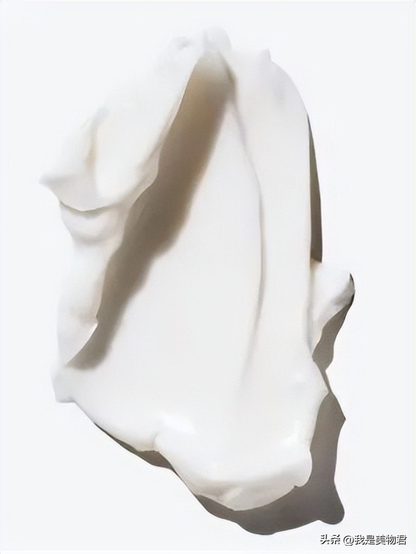 夏天敷补水保湿面膜,敷个面膜补补水分