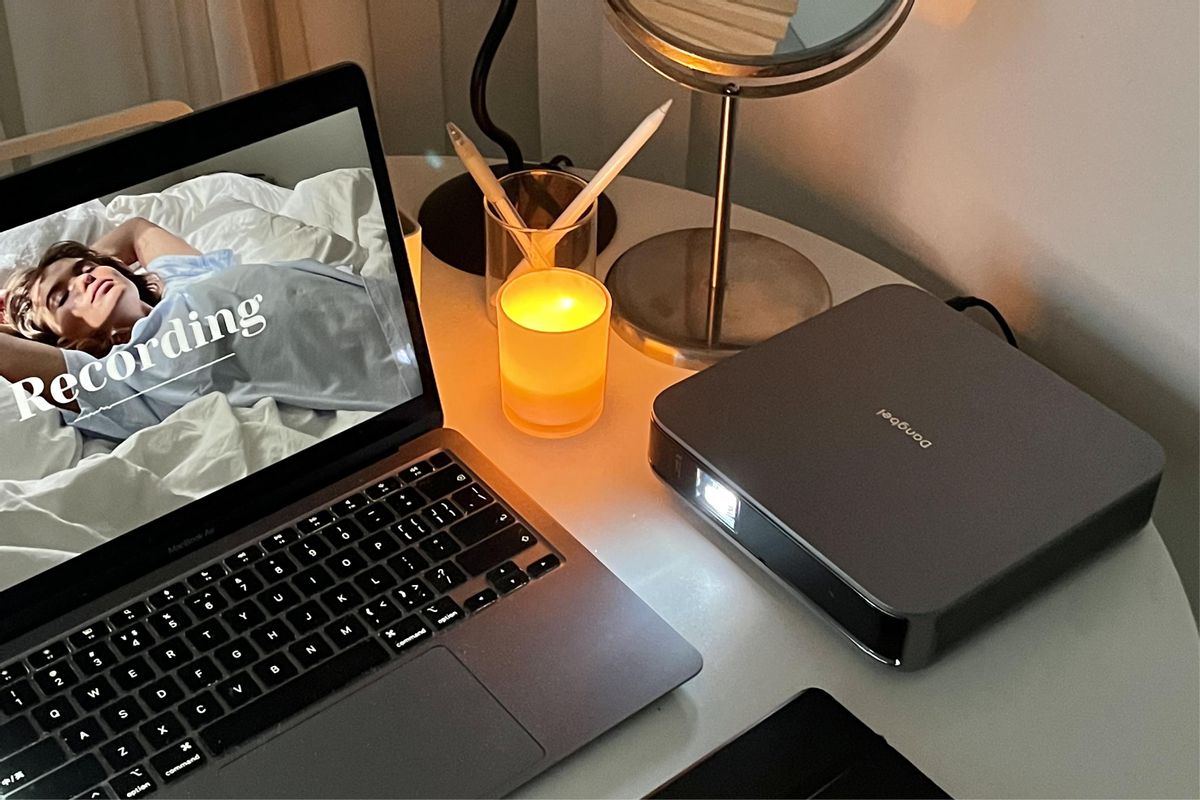 投影仪家用推荐极米智能投影仪,极米和当贝投影仪哪个品牌比较好