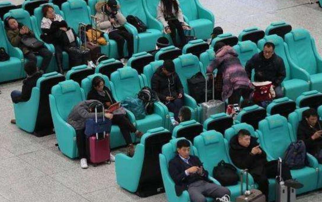 火车站这么多按摩椅如何盈利,共享按摩座椅免费投放