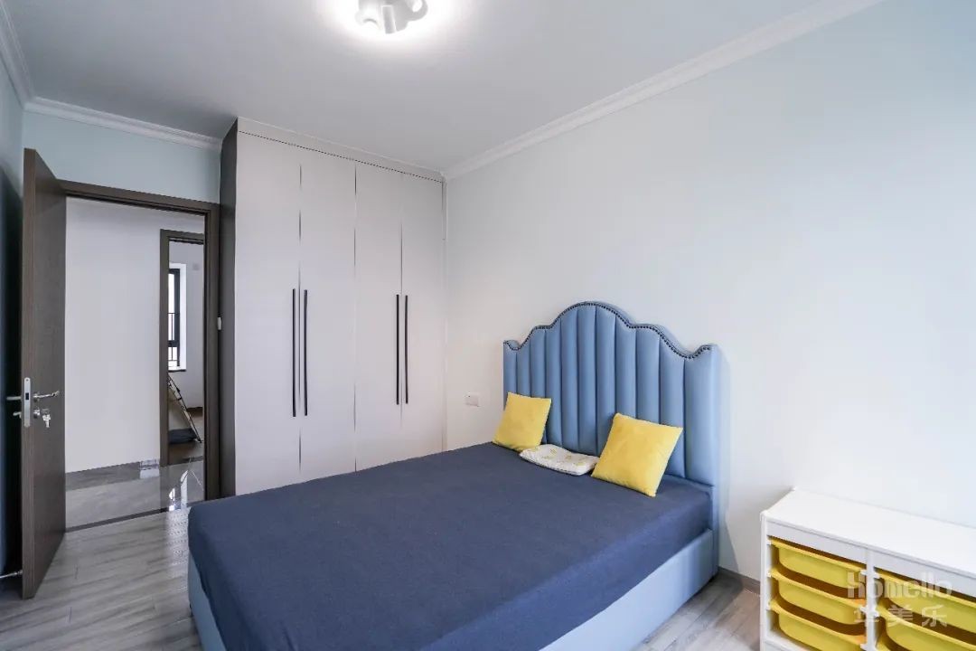 小户型两室改三室极简风,56平米小户型2室一厅改3室