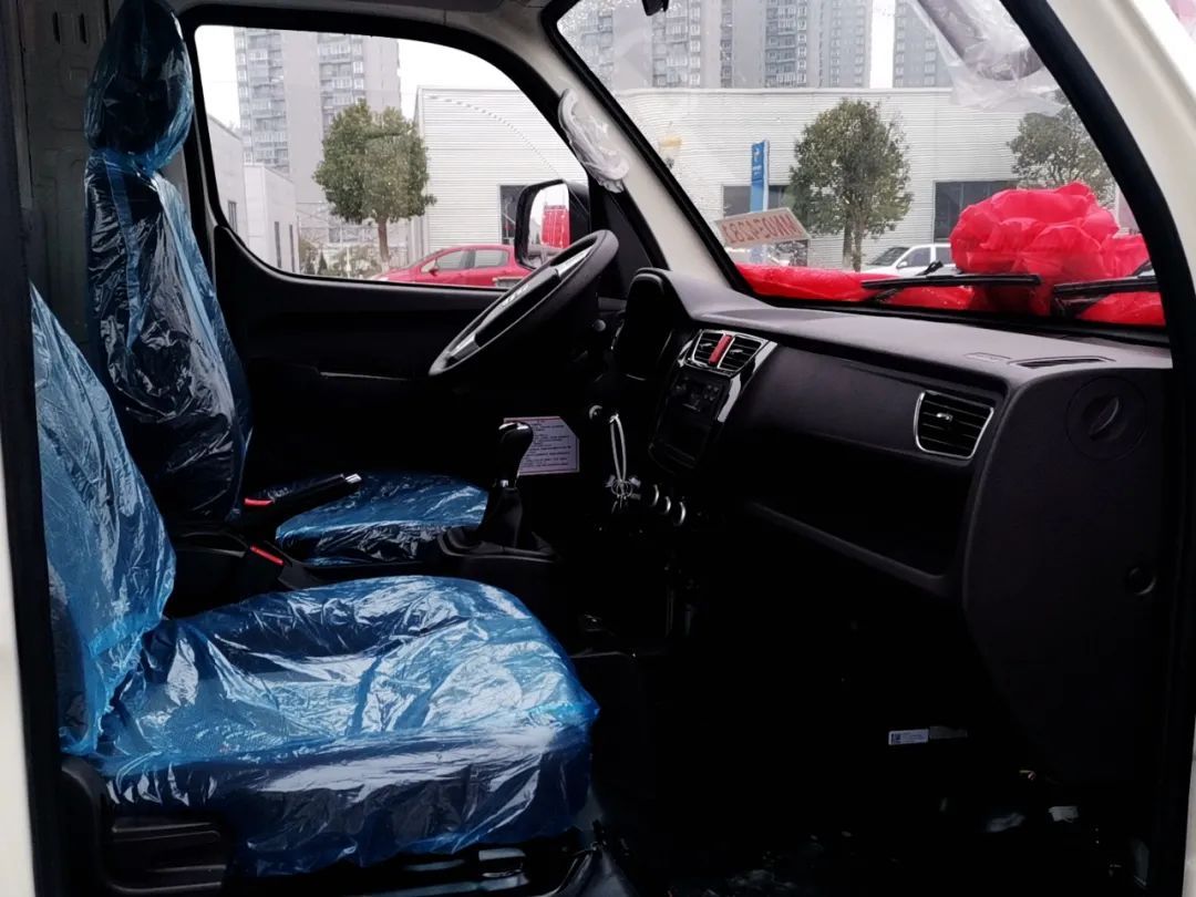 十堰龙信二手车市场雅阁,十堰龙信国际汽车城二手车直播