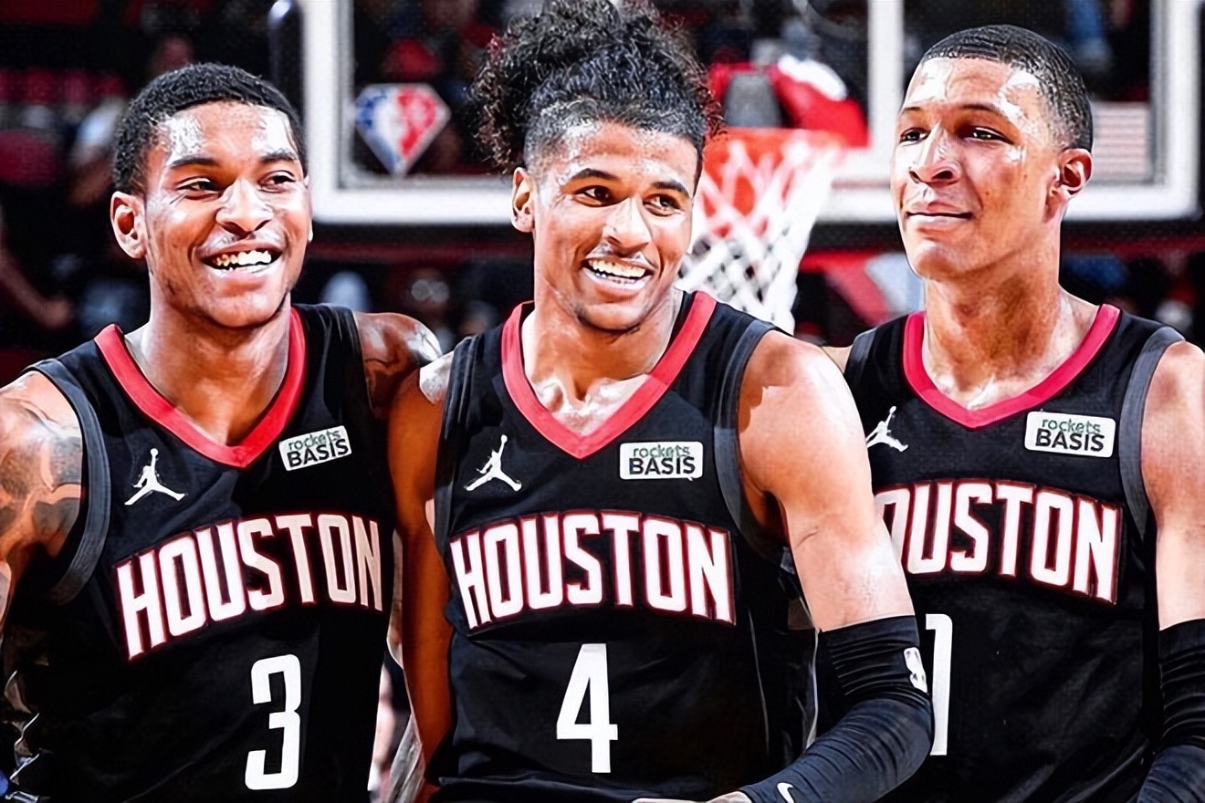 马刺用状元签选择文班亚马,马刺得到文班亚马后如何重建