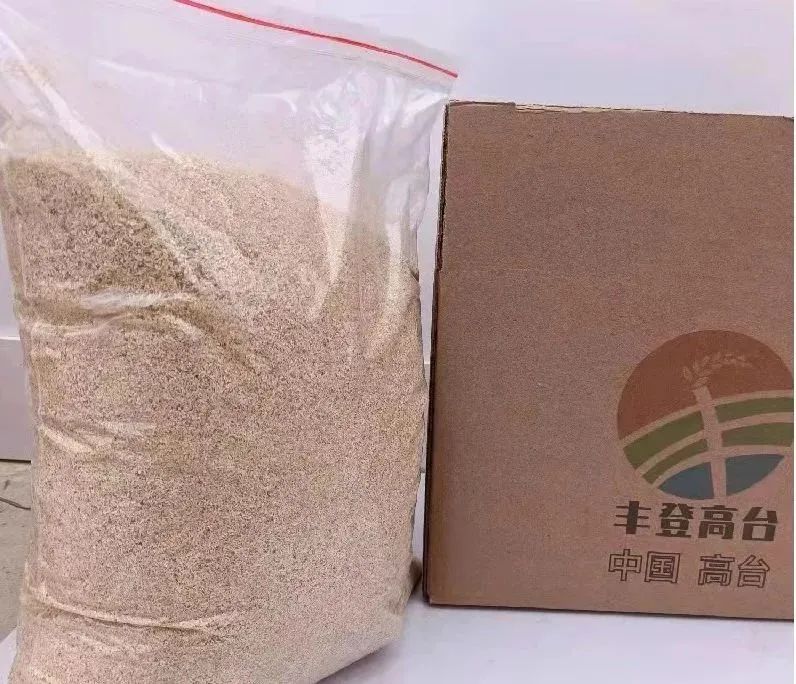 高台小伙网上卖草、卖锯末，一年能赚十多万