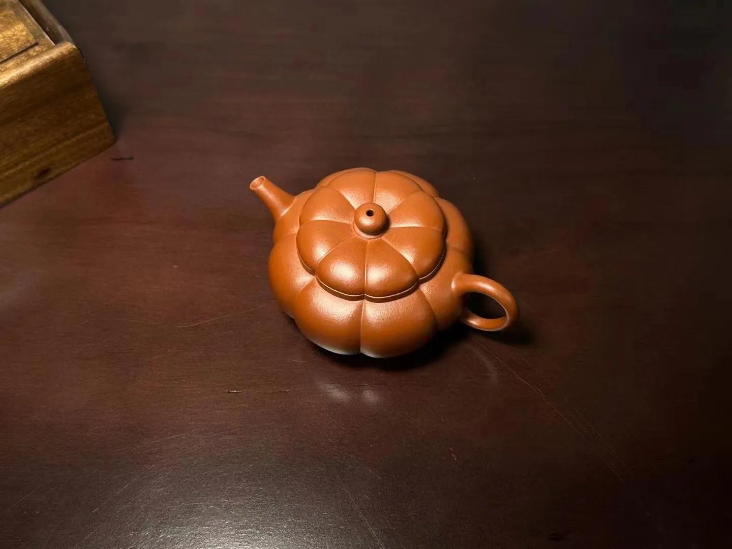 梅花居士作词是谁,梅花莲子壶