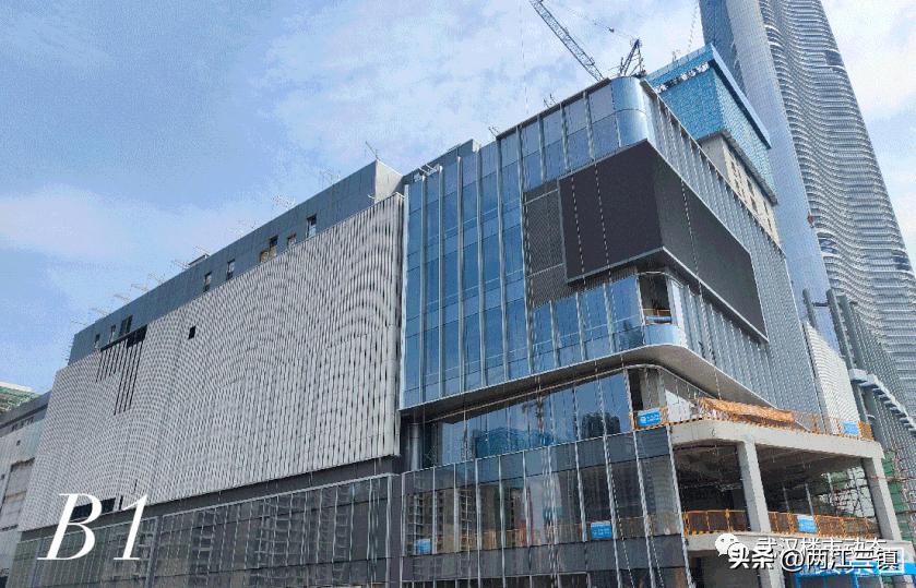 武汉大爆发，3家“顶流”同天开业！还有几十个商业体传来新消息