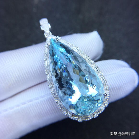 翡翠蓝色妖姬,翡翠原石蓝色妖姬