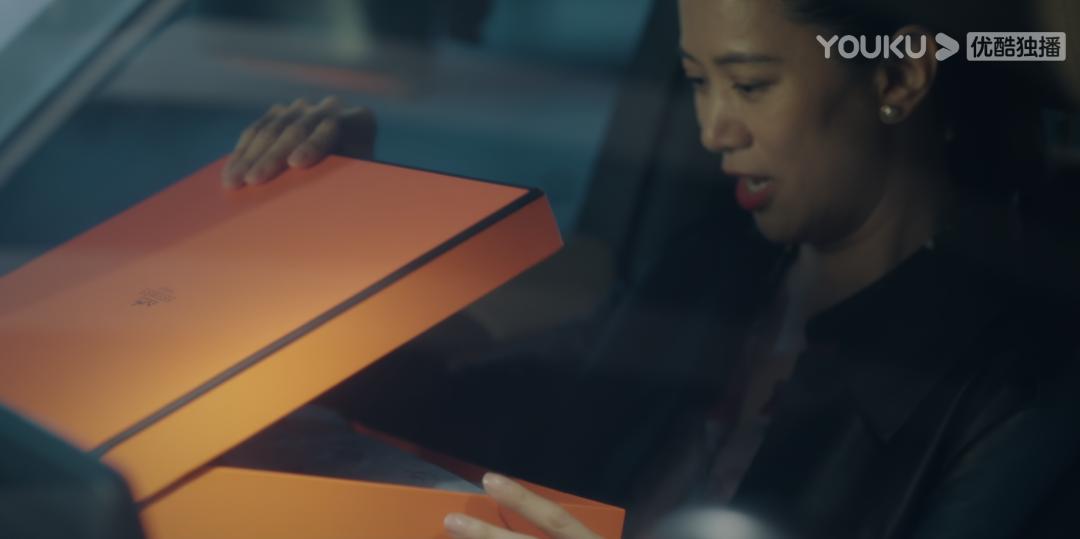 盛装出席真的很好看,盛装到底想要表达什么