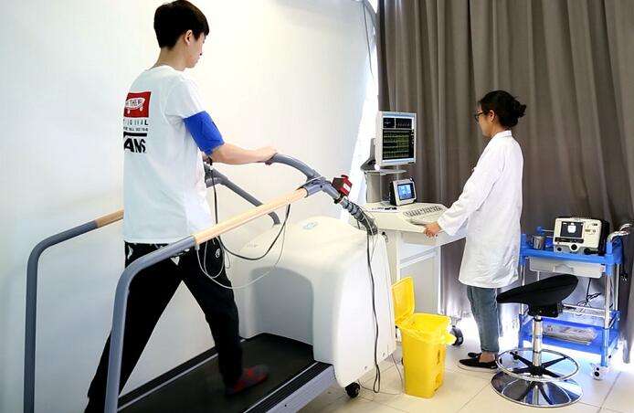 心血管狭窄不能植入支架怎么办,心血管轻度狭窄需要吃药吗