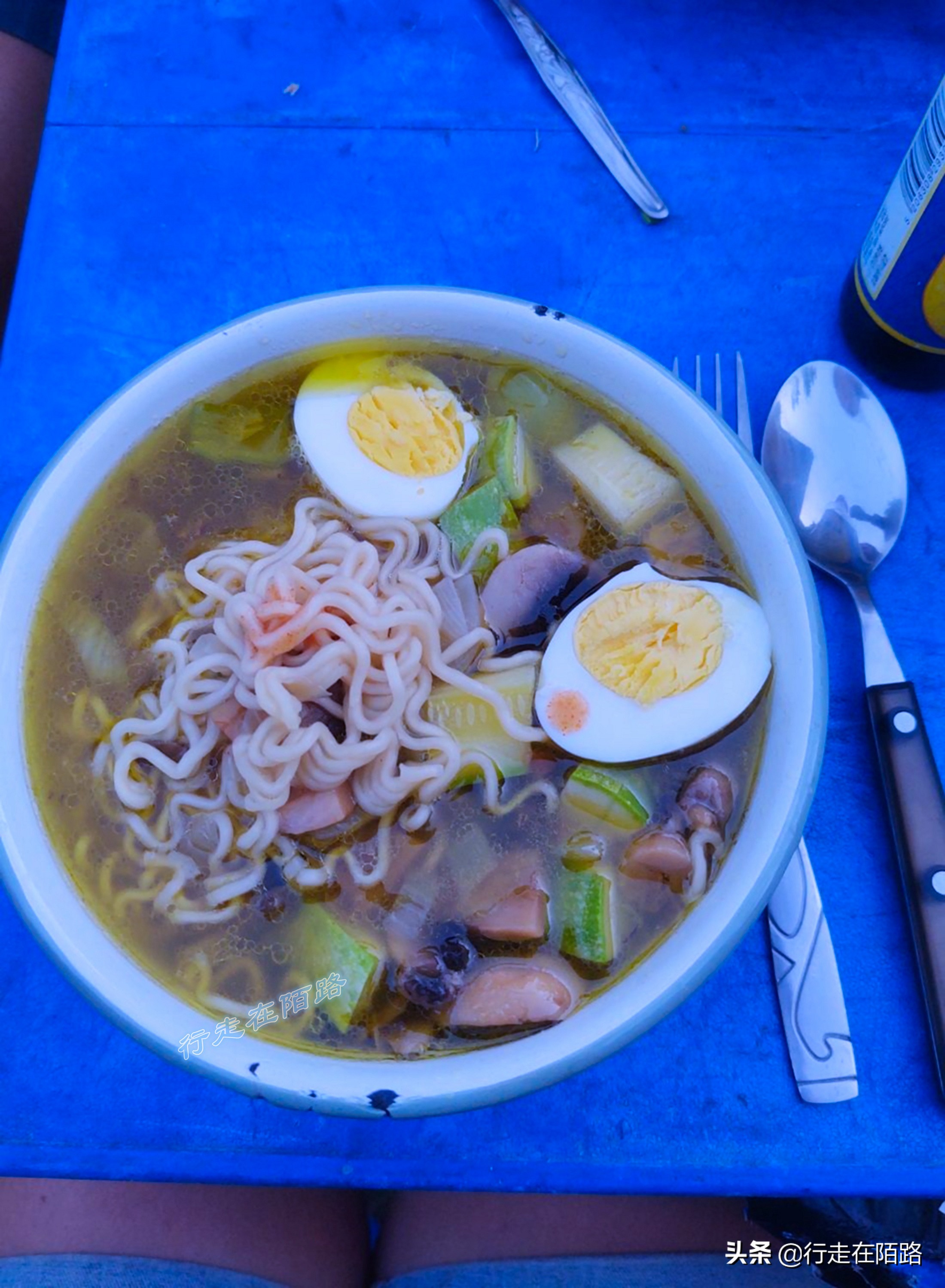 环游黑海第一个难关：海关盘查六个小时，靠一句话成功入境