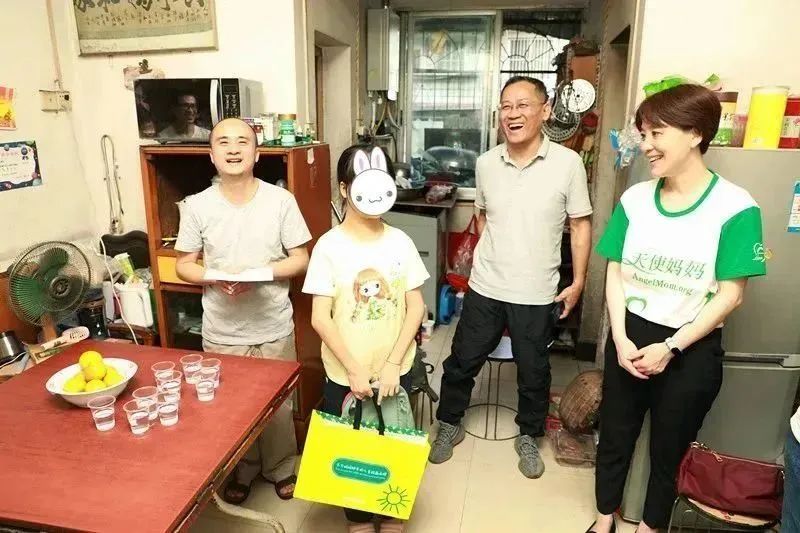 走访广西贫困家庭的视频,走访残疾学生家庭记录