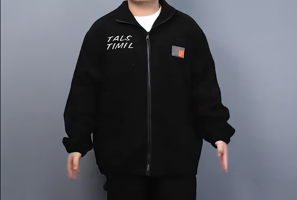 如何打扮自己又年轻又时尚,如何打扮自己才能吸引男性