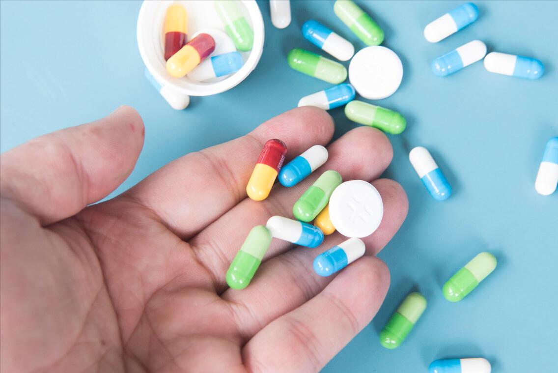 尿蛋白高导致的肾病有什么危害,尿蛋白高有尿毒症的危险吗