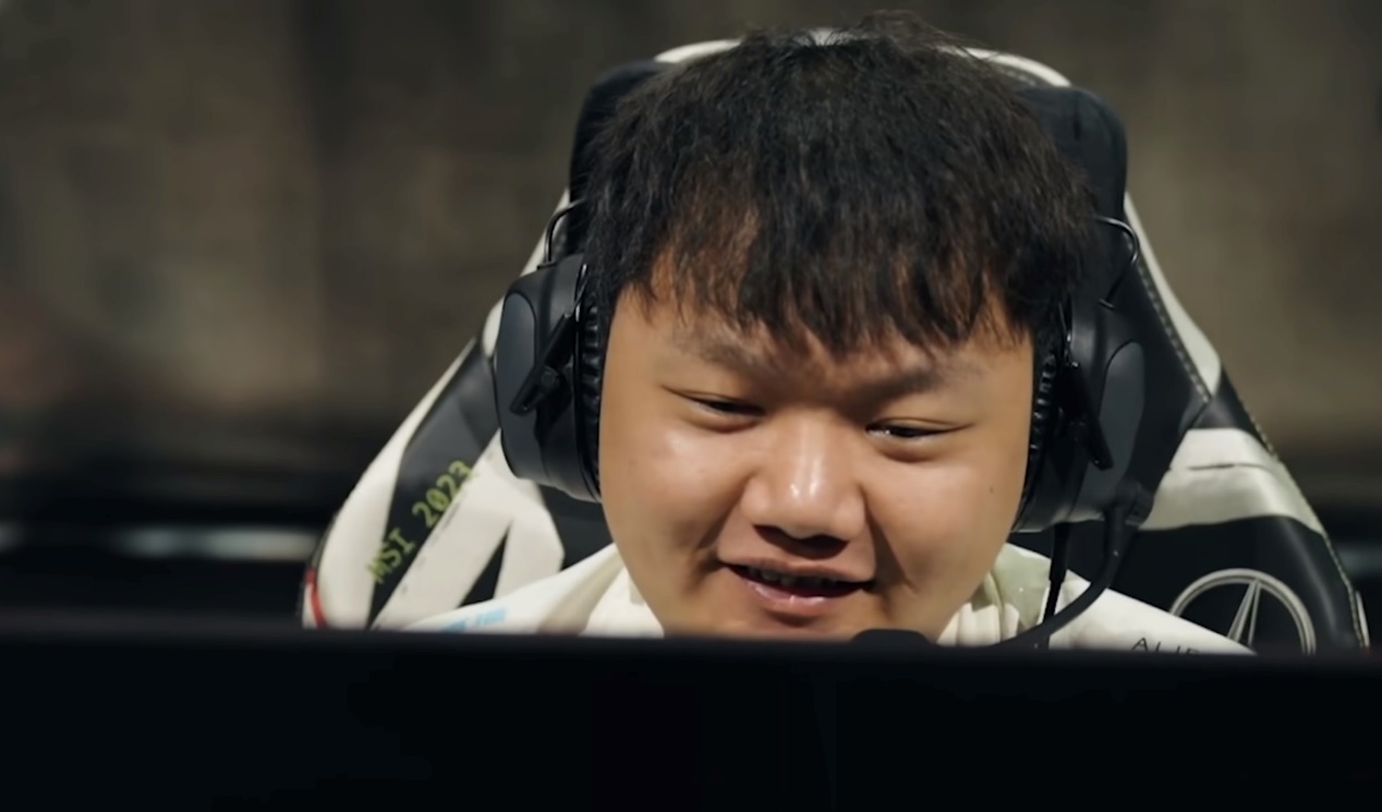 blg双杀lck是实力问题吗,blg创造队史夺冠采访惹人泪目